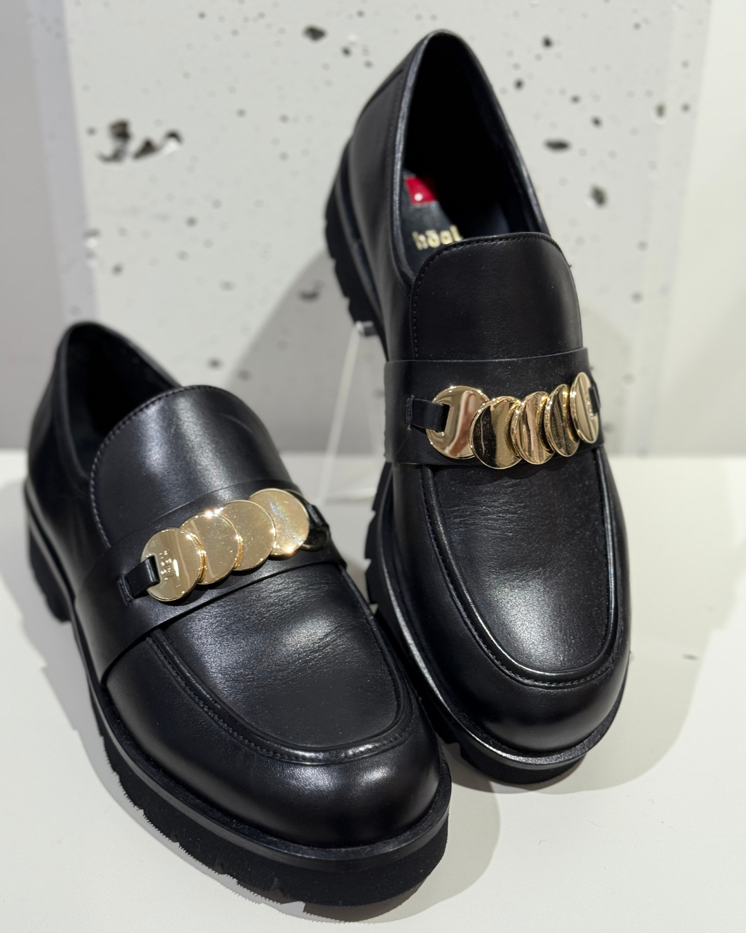 gallery-1942-for-0-101623