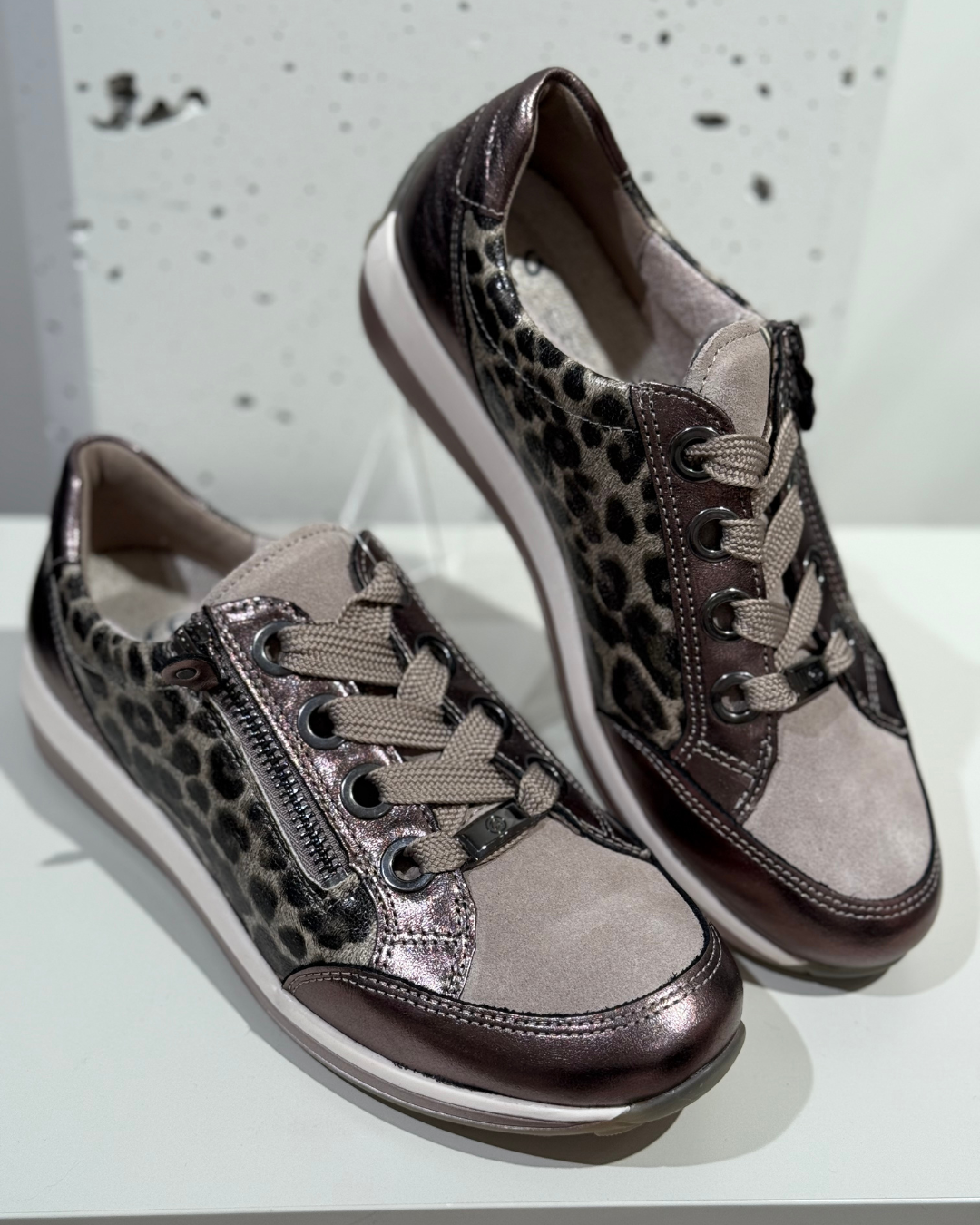 Sneakers Osaka - Leo