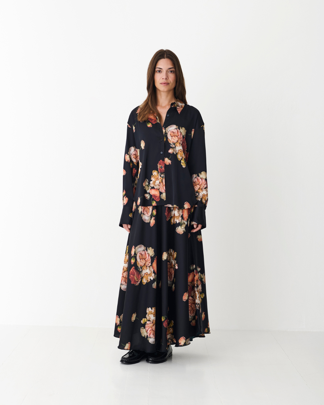 Edie Shirt - Poppy Bouquet