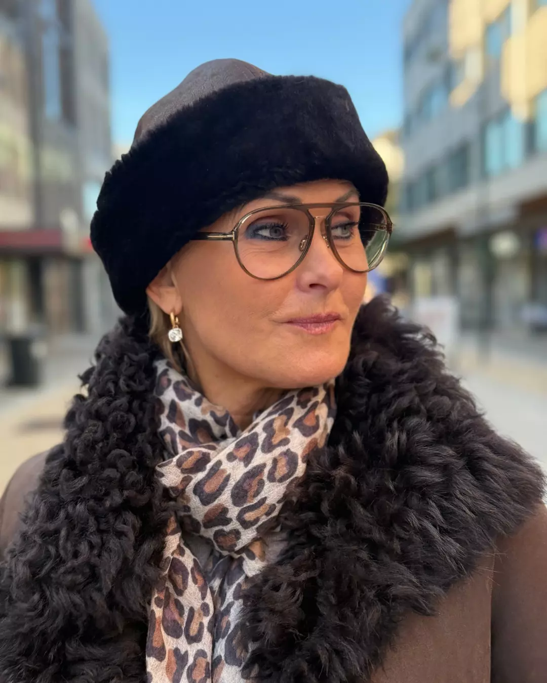 Lue Mouton Lam - Cacao