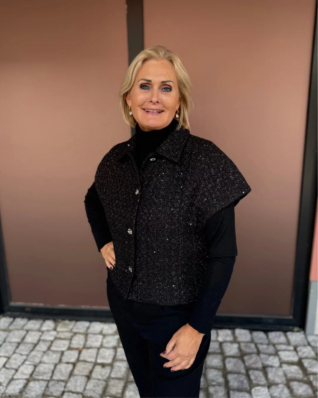 Tona Waist Coat - Black w/glitter