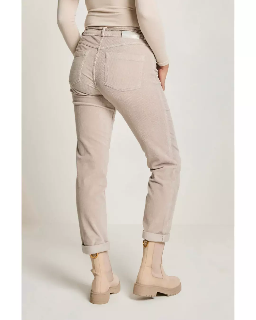 gallery-2203-for-104091