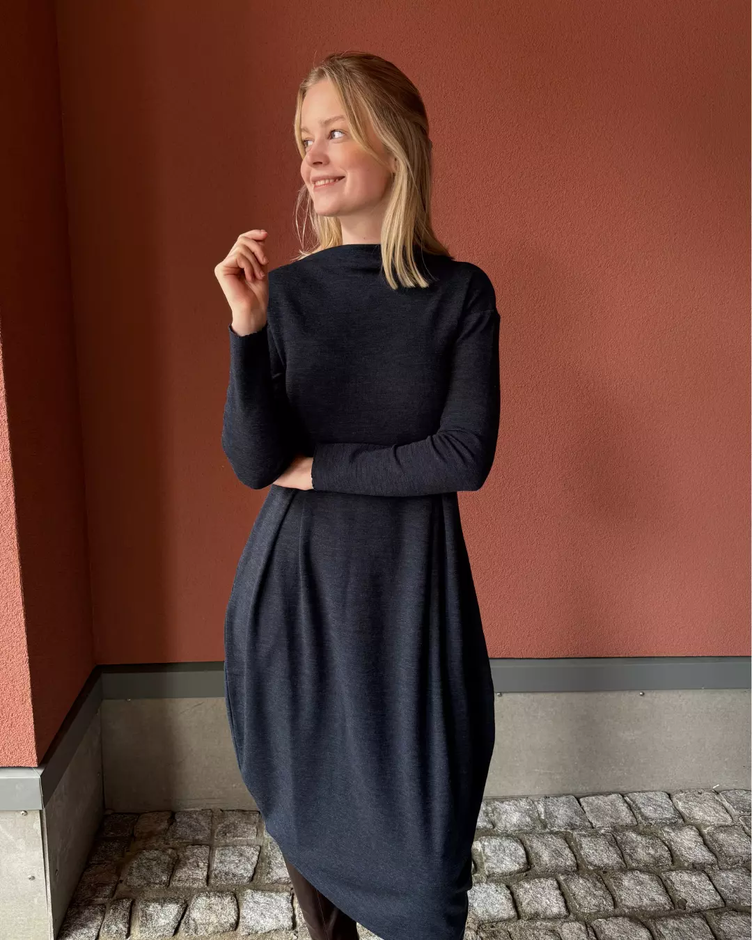 Dress Long Wipleats & High Neck - Midnight Blue Melange