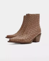 Terese Boots -Nature