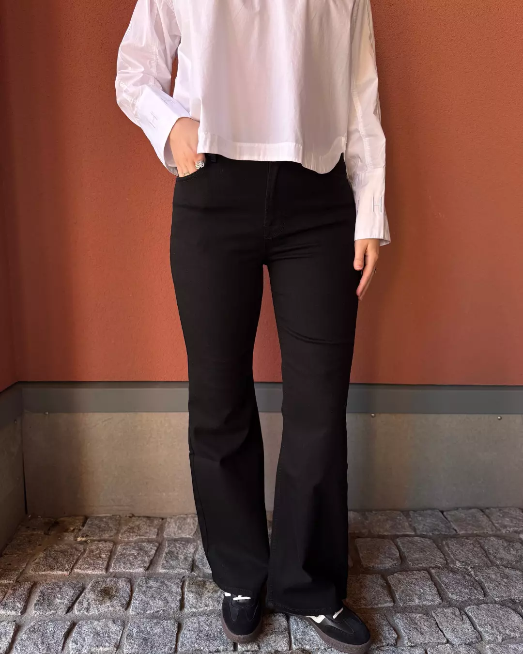 gallery-6385-for-I235845