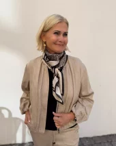 Amuse Grete Silkeskjerf - Brown