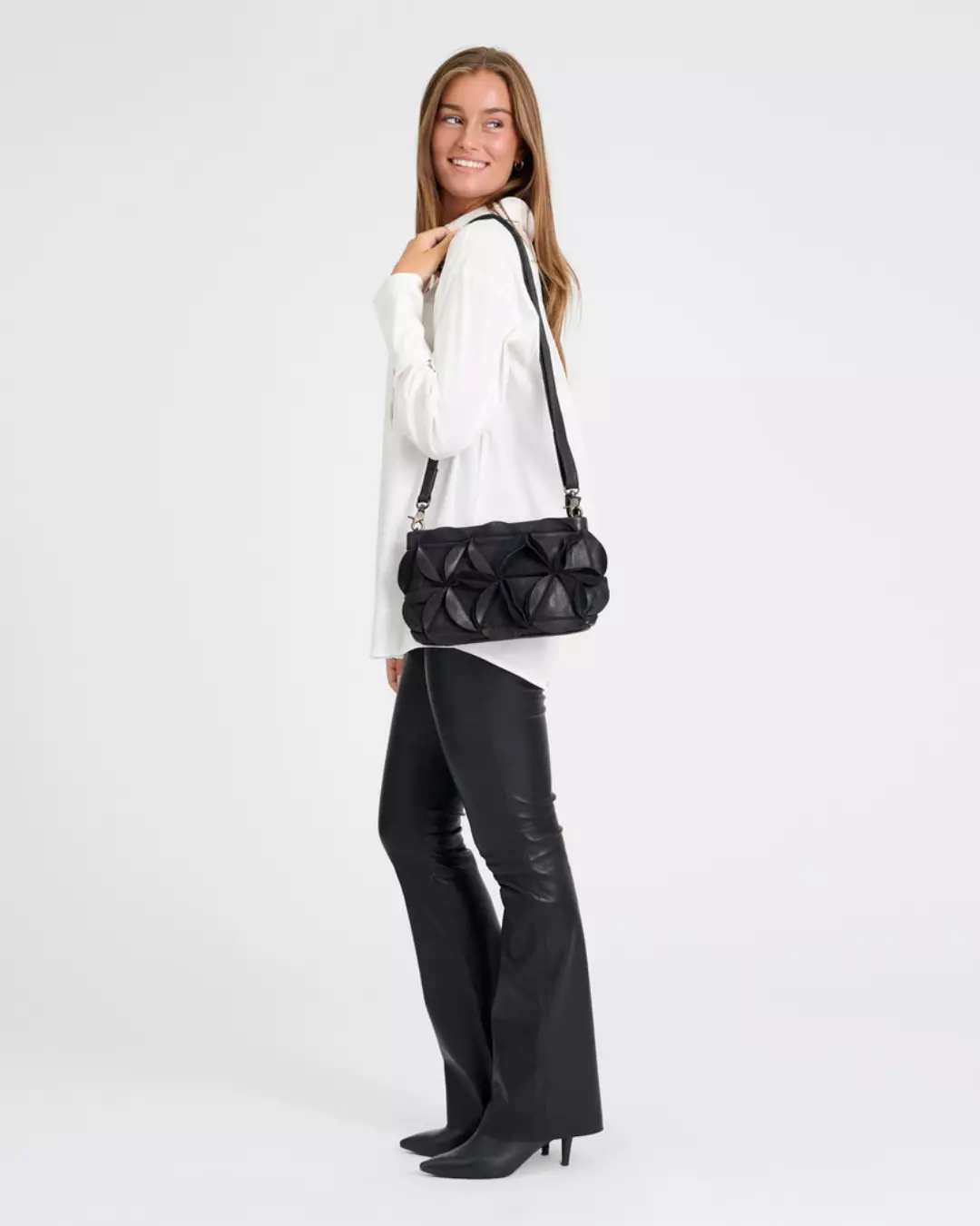gallery-6900-for-17250B