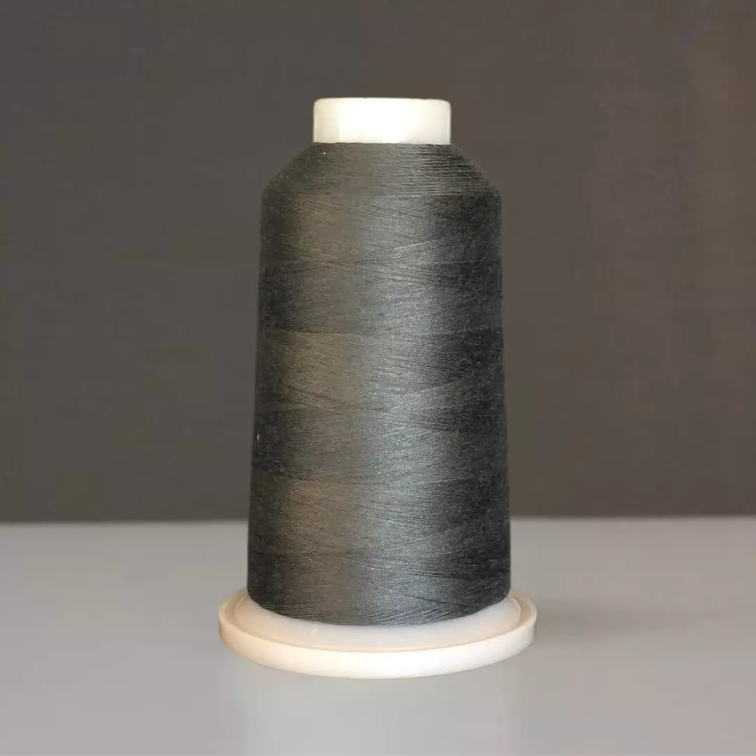 Grey Asparagus 136 – 2500 m – Designer – Wonderfil