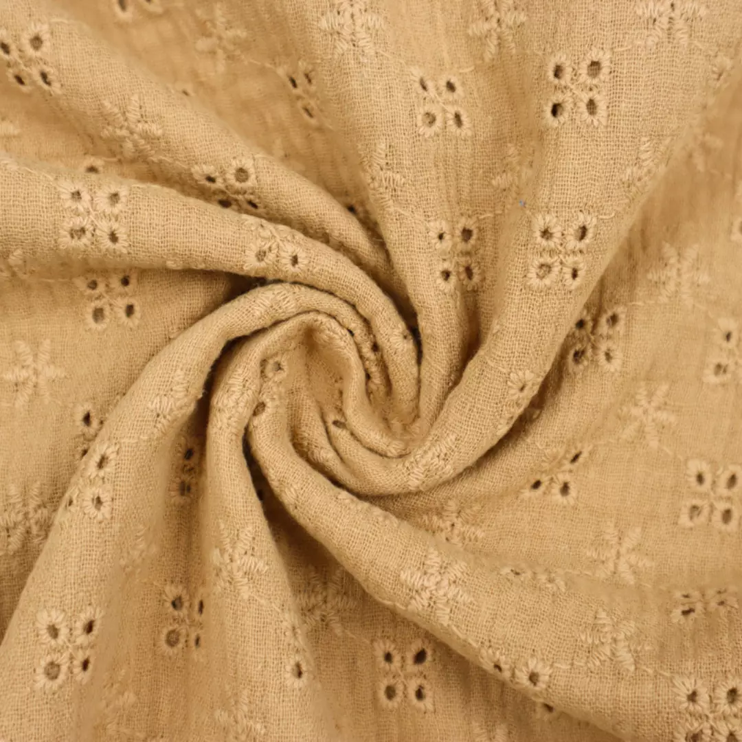 Caramel 0054 - Bambino Embroidery - Bomull