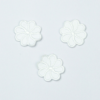 Strykemerke - 3 hvite blomster - 2x2cm