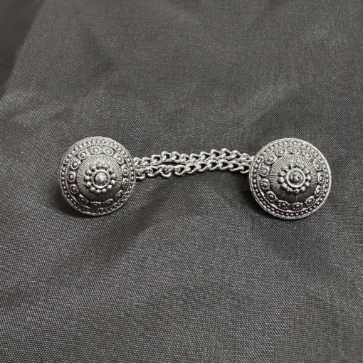 Sølvknapper med kjede - 18mm - 1 par