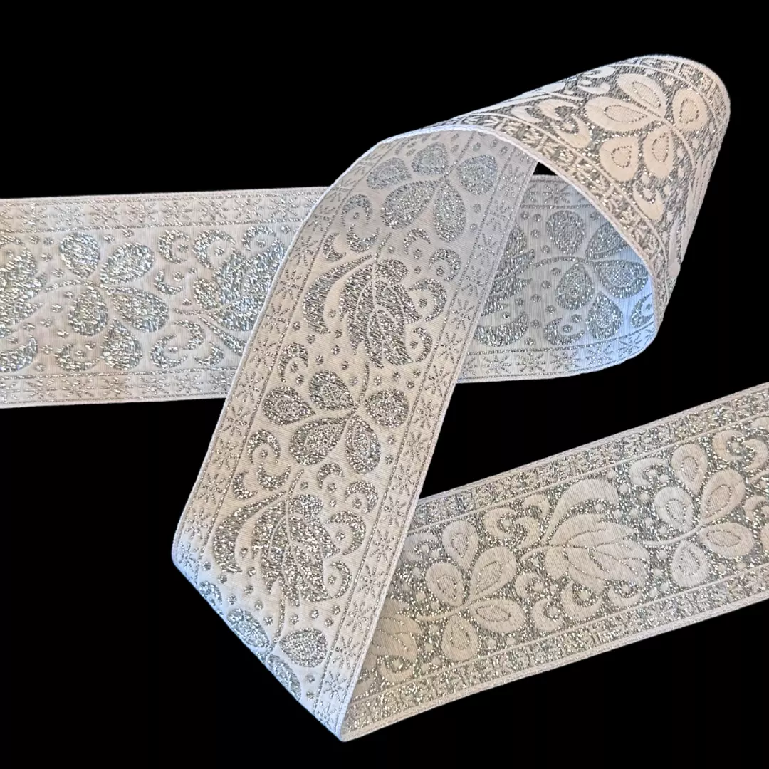 Hvit & sølv - 50mm - Jacquardbånd