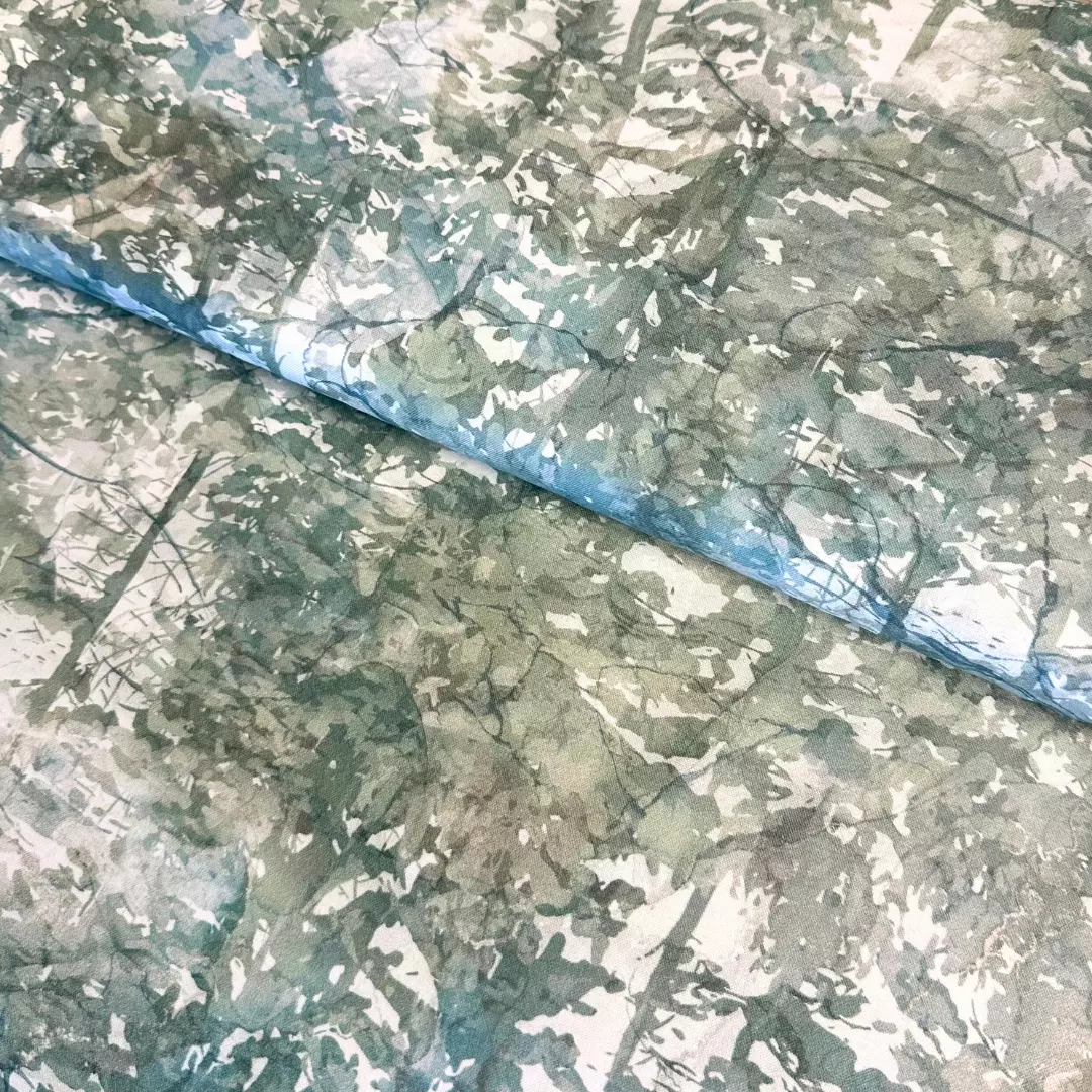 Trees 176 - Lone Wolf - Bomull