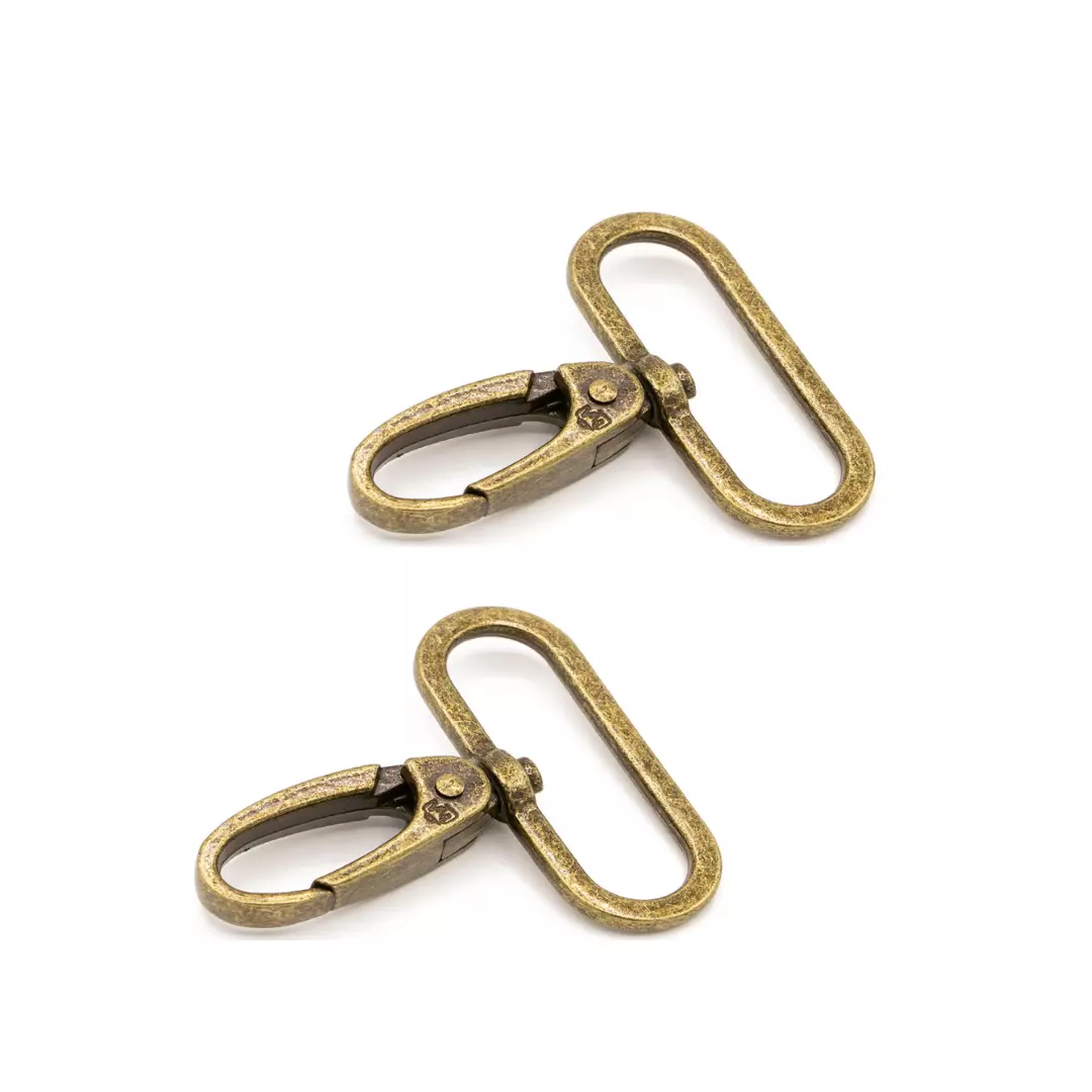 Antique Brass - 1.5″/38mm - Swivel hooks - byAnnie