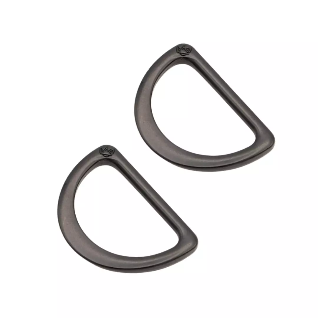 Svart – 1″/25.4mm – D-rings – byAnnie