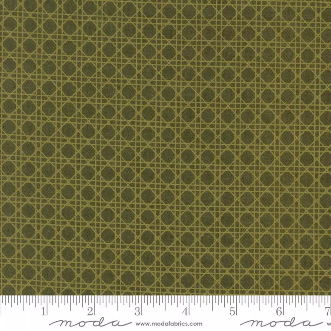 Pine 45627 22 – Old World Yuletide – Moda