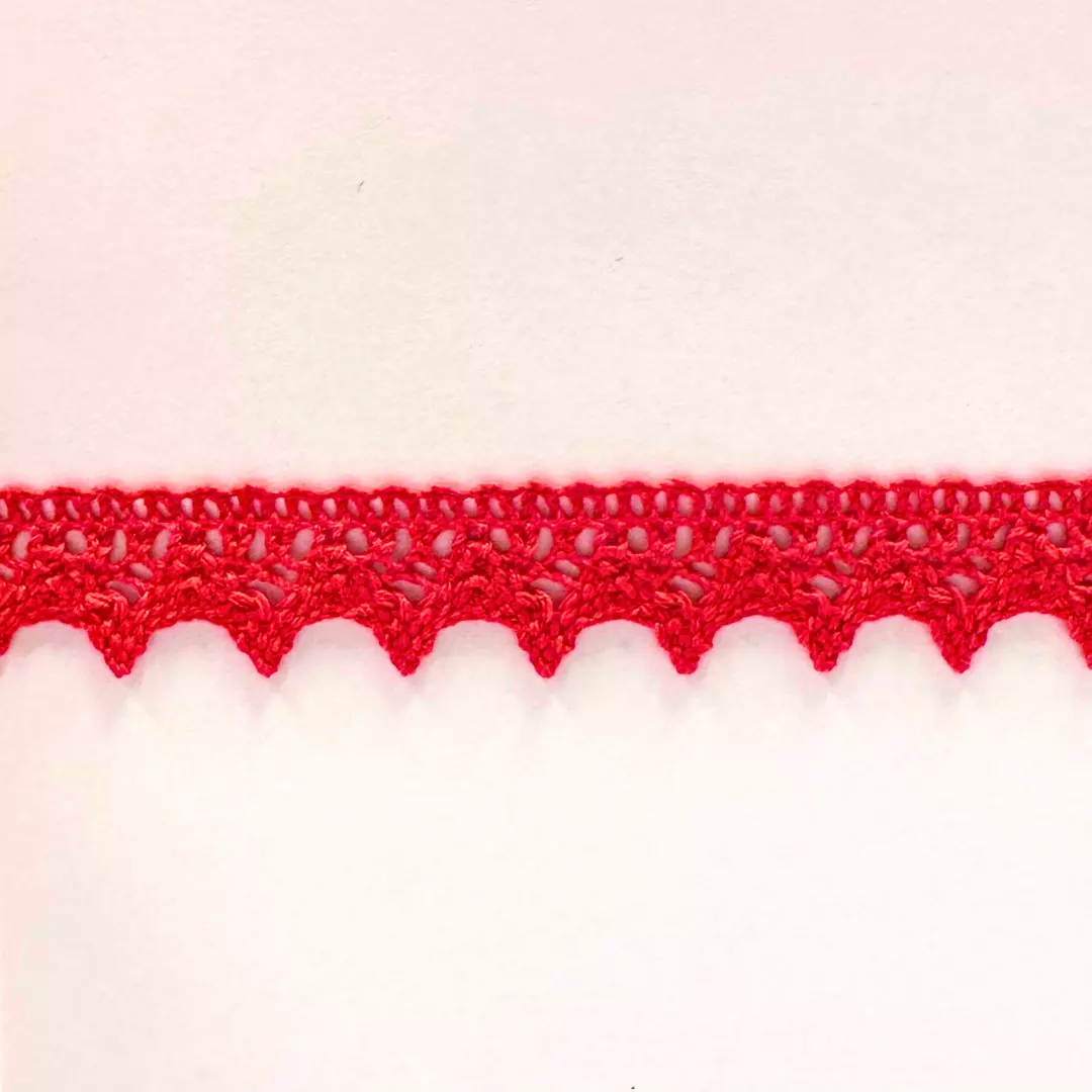Rød - 2 cm - Heklet blonde