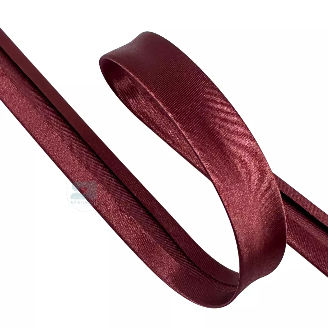Dus vinrød col.762 – 18mm – Satin – Skråbånd