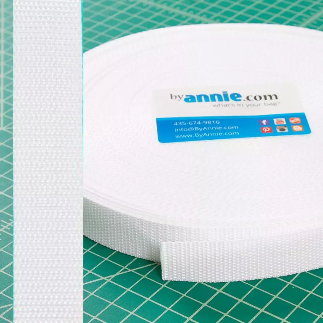 Hvit – 1.5″/38,1mm –Polypro strapping – byAnnie