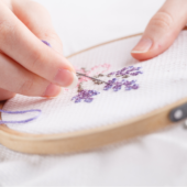 Broderirammer