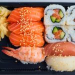 2. Medium sushi 10 biter