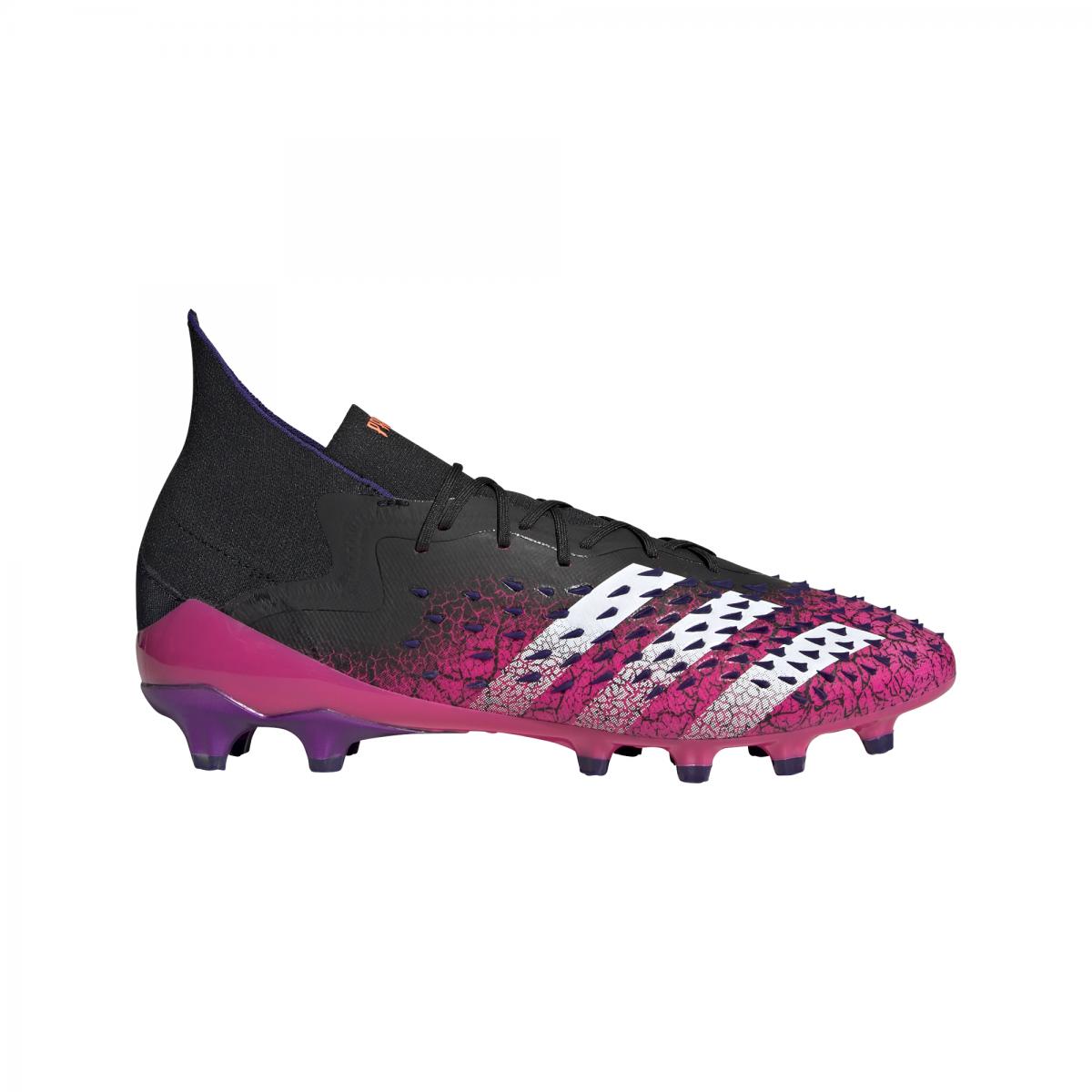 Adidas  Predator Freak .1 AG