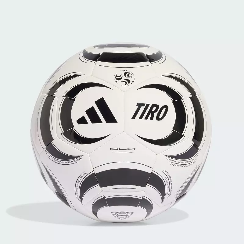 Adidas Tiro Club fotball