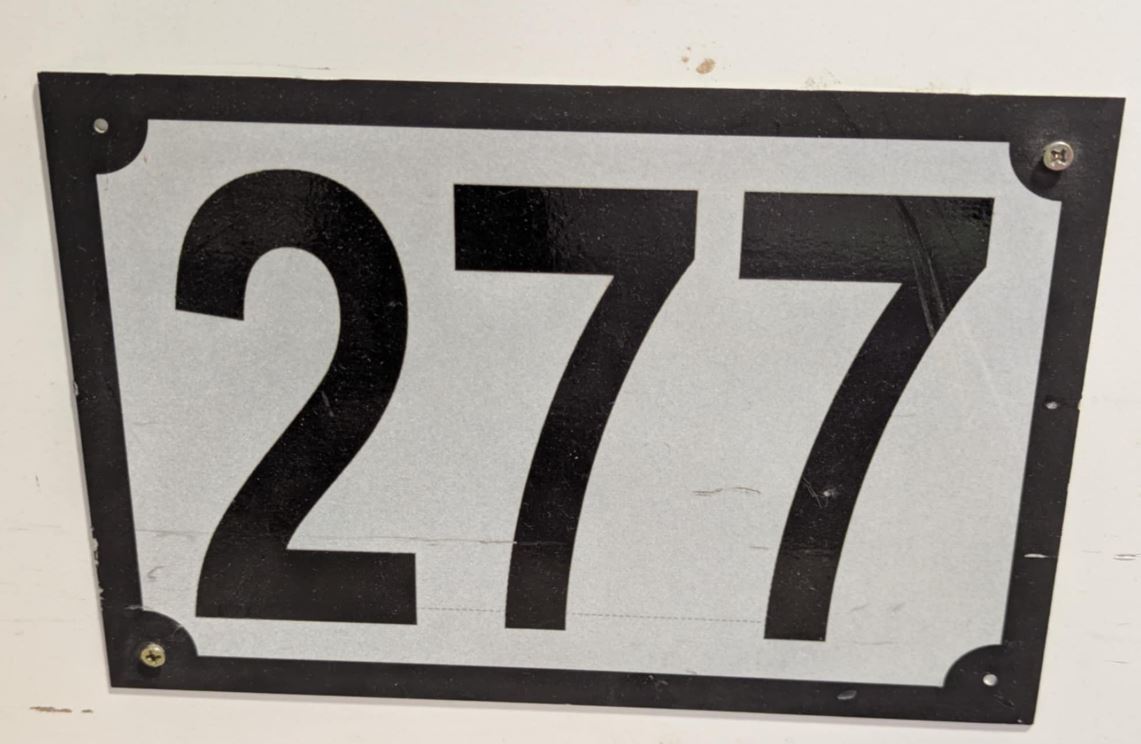 Husnummerplate sv/hv 220x150mm