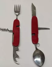 Sammenleggbar campingbestikk.