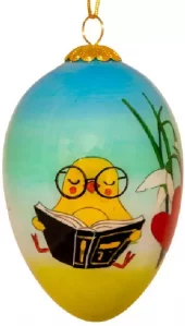 Påskeegg, håndmalt, kyllinger leser