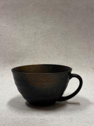 Kopp "Chairo", 1 keramikk-kopp mørk brun med lyse prikker