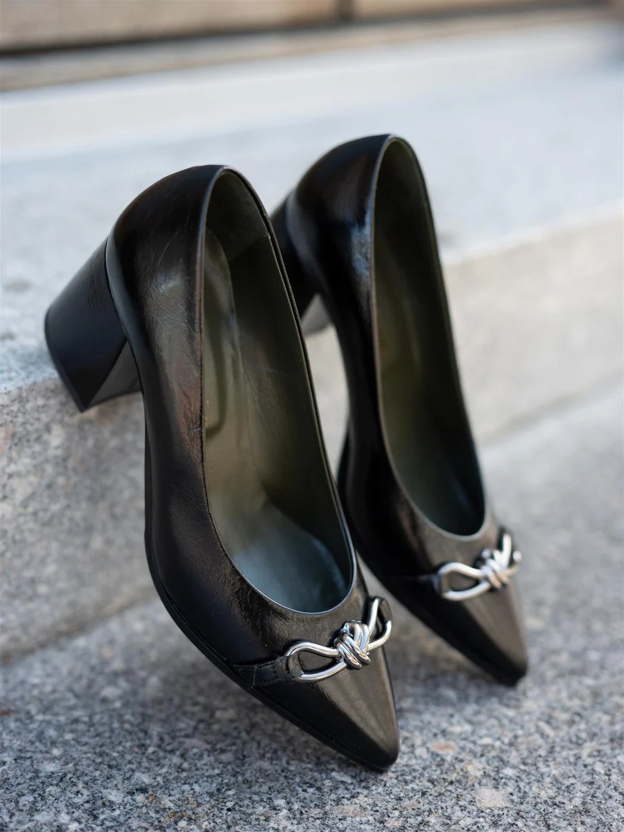 Laura Bellariva - Creta Nero