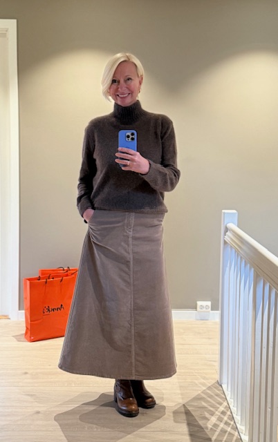 Please - A-shape skirt baby cord