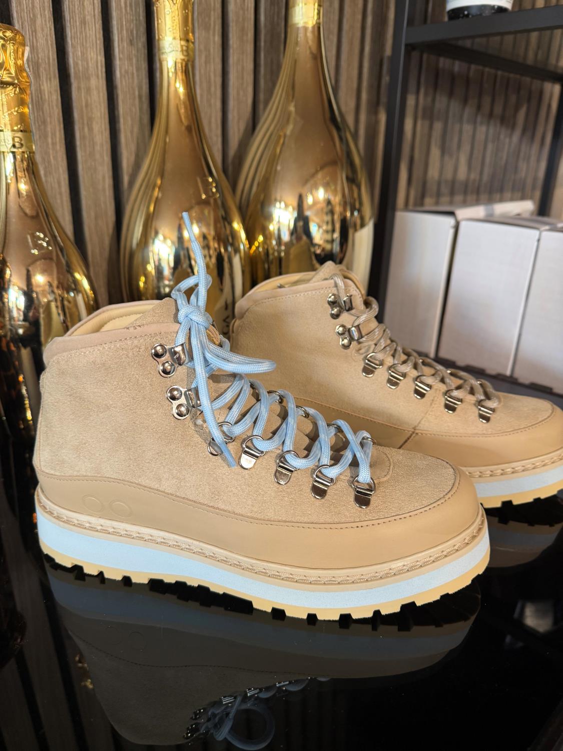 Mono - Core cap suede