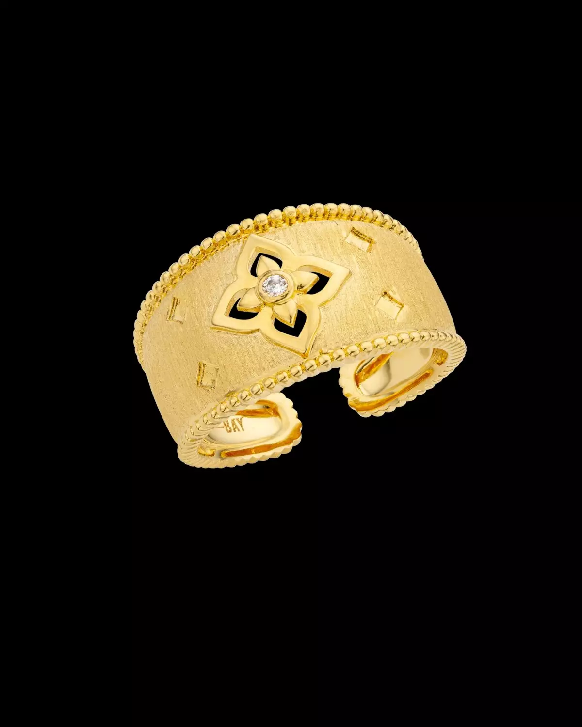 Mya Bay - Lotus Cuff
