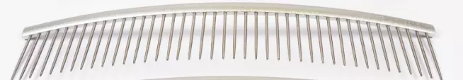 Showtech Featherlight Curved Comb 25cm