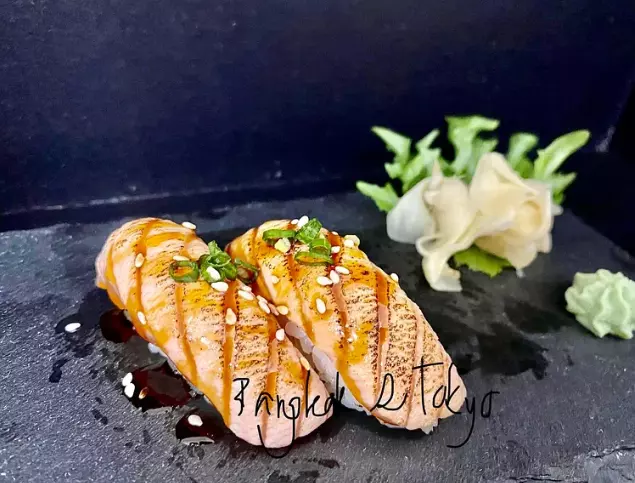 No.144 Flambert Laks Nigiri