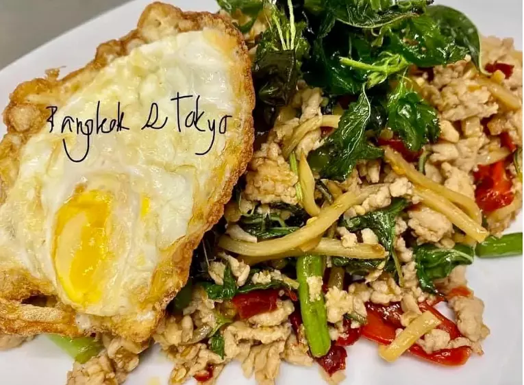 10G.Ekte Thai Pad Ka Pao Svin