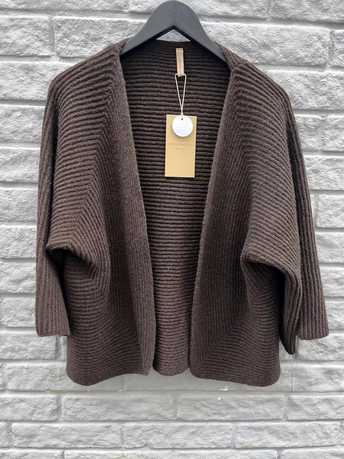 soya concept cardigan soft short sc-seleen 1