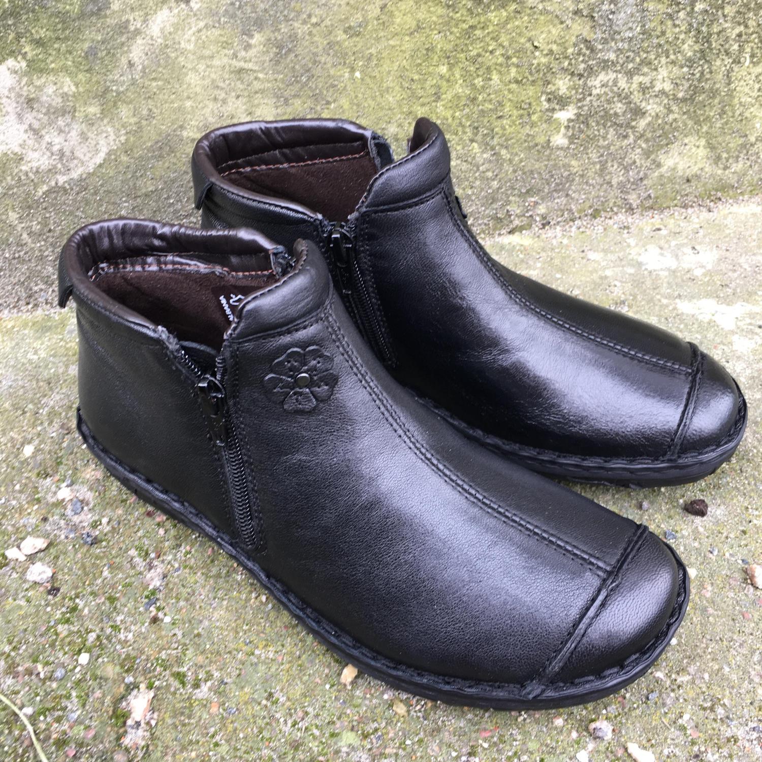 RelaxShoe soft leater flower