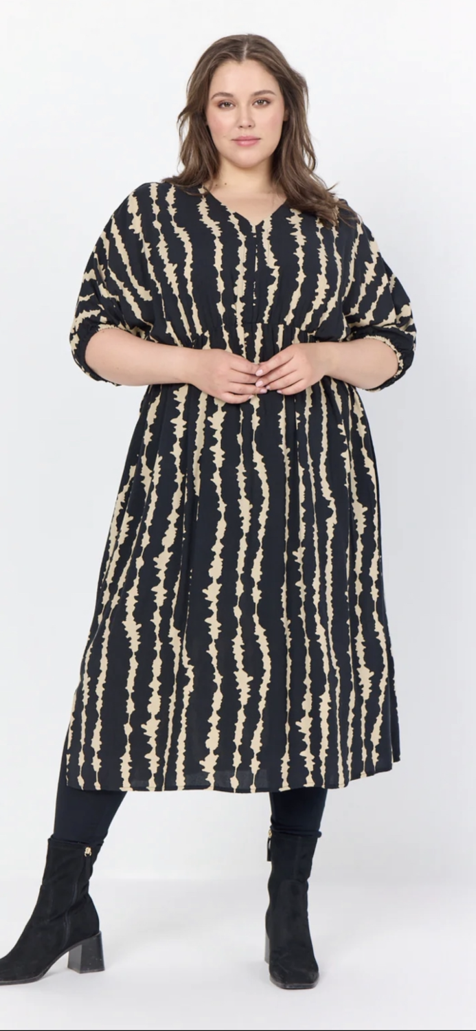 wasabi oversize dress salg