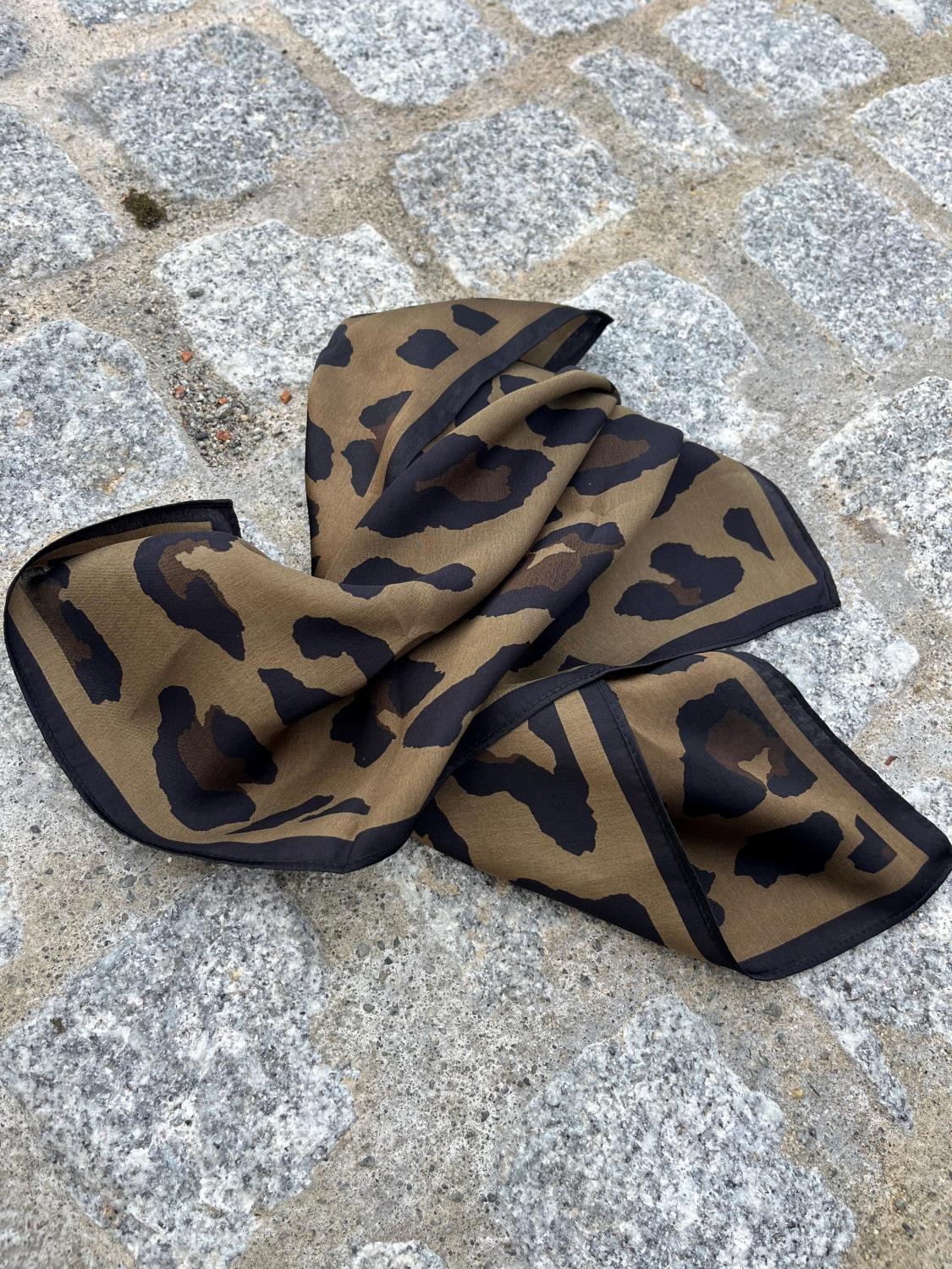 soyaconcept silk skjerf leo sc-selinda 1