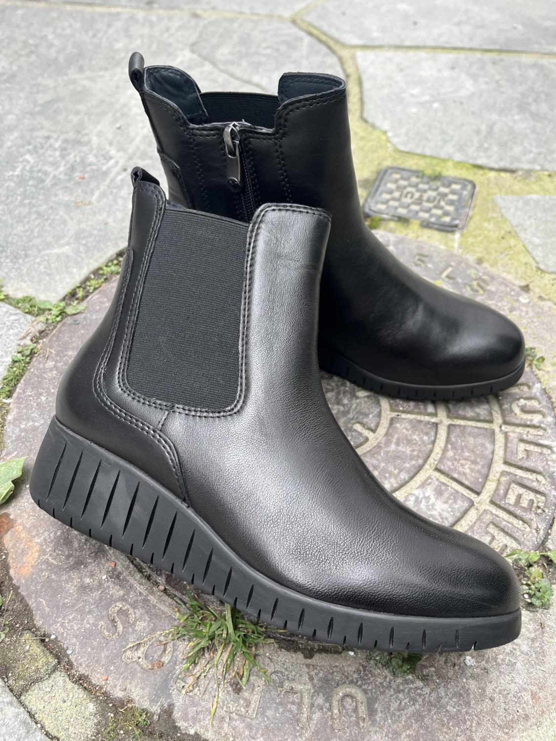 Marco tozzi leather boots kile zip inside