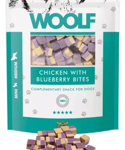Woolf Chicken With Blueberry Bites 100G