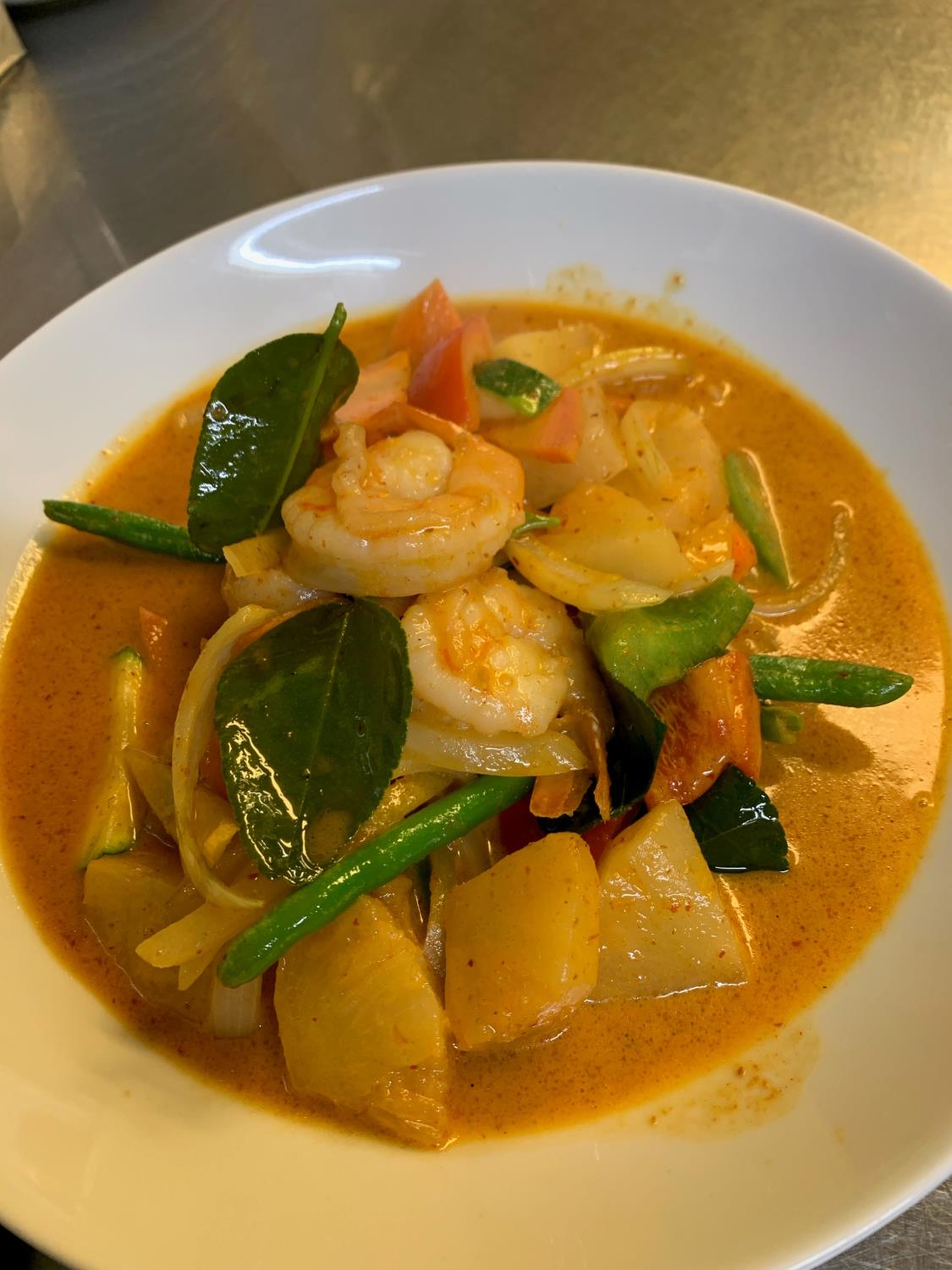 T11. Kongereker i rødkarri