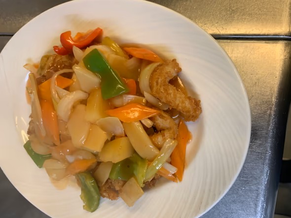 23.Kylling m/ sur-søt saus