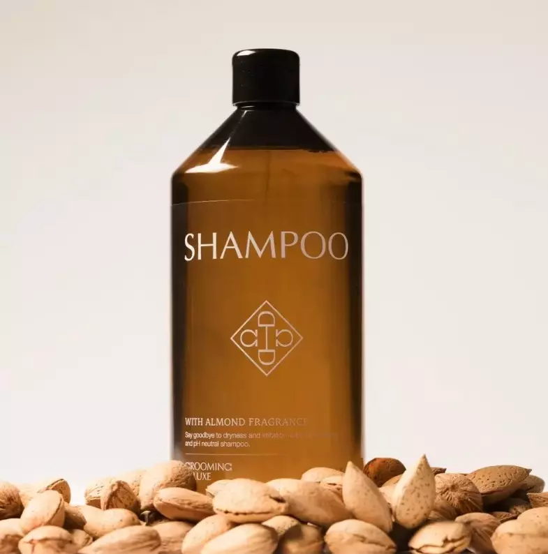 Grooming Deluxe Almond Gloss Shampoo