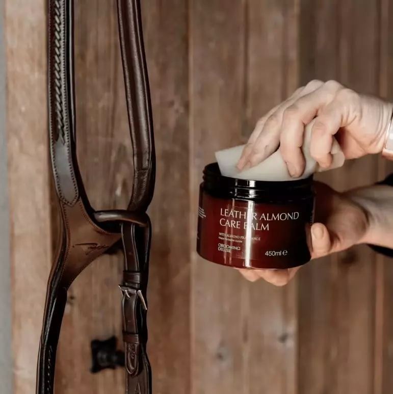 Grooming Dluxe Leather Almond Care Balm 450 ml