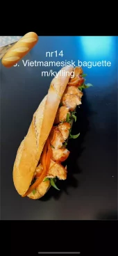 14. Baguette med kylling