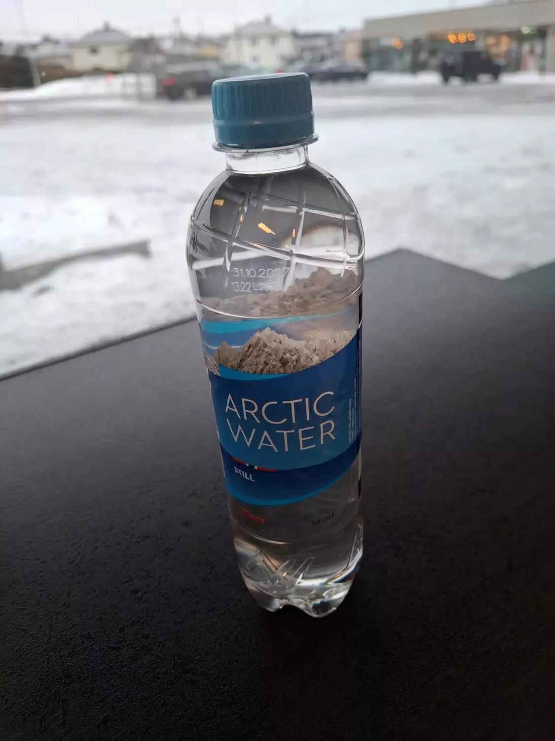 Vann u/kullsyre 0,5 ltr